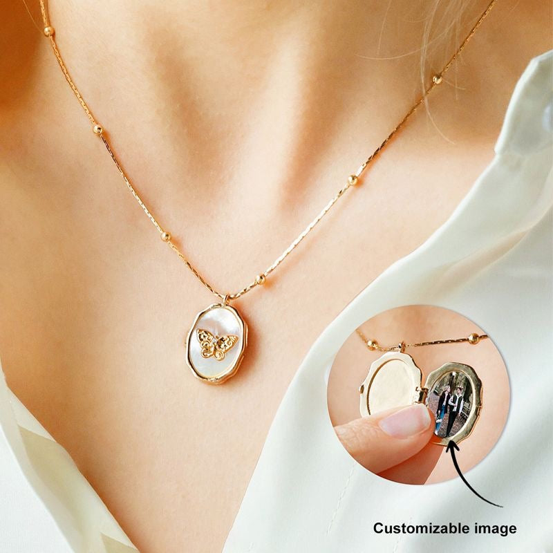 Butterfly Mother-of-Pearl Necklace
